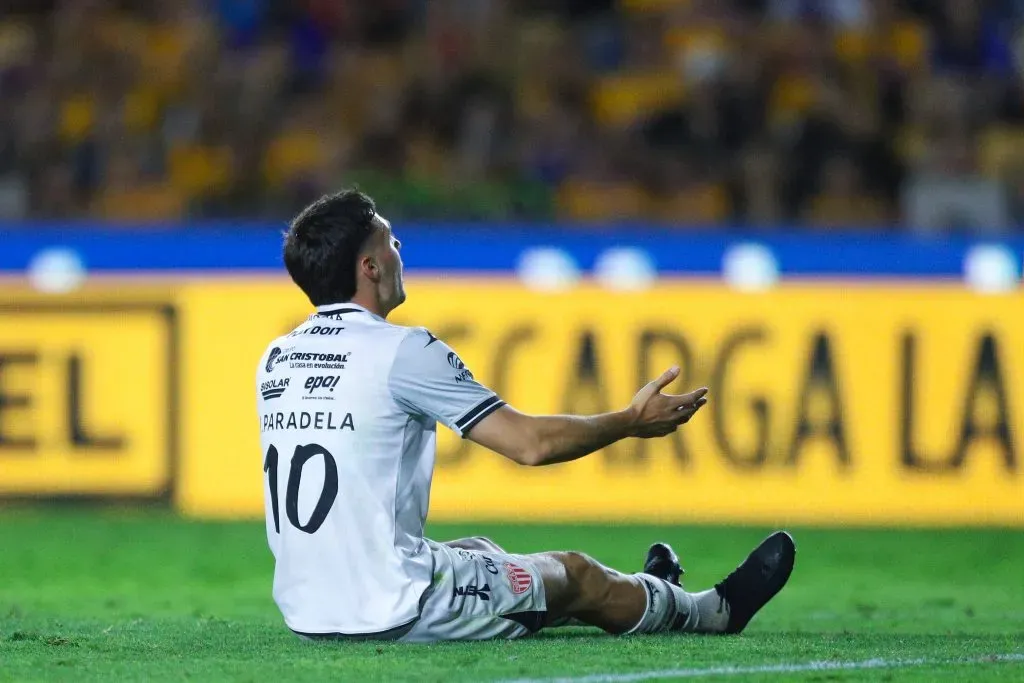 Nicolás Larcamón habló sobre el posible fichaje de José Paradela (Imago 7)