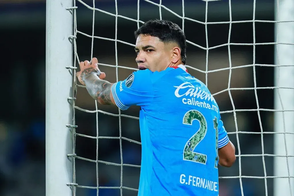 Toro Fernández sería opción para salir de Cruz Azul en verano (Getty Images)