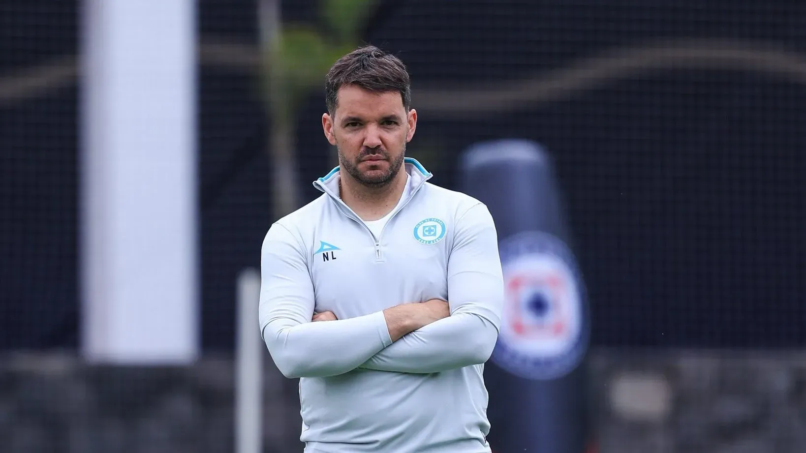 Se acerca el debut de Nicolás Larcamón. (Prensa Cruz Azul)