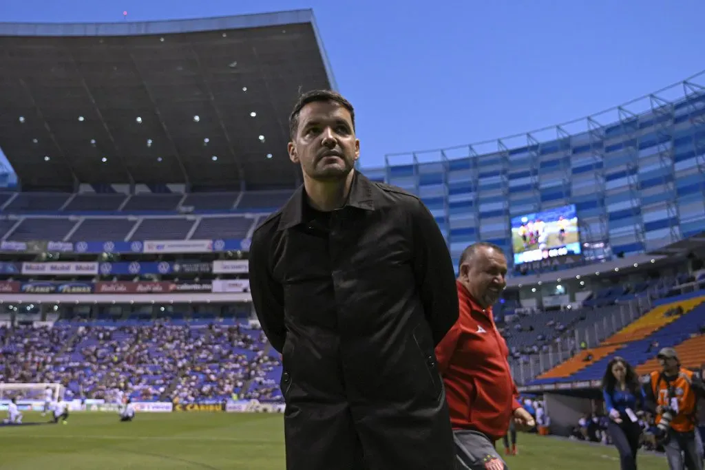 Nicolás Larcamón, listo para su estreno en la banca de Cruz Azul (Imago 7)