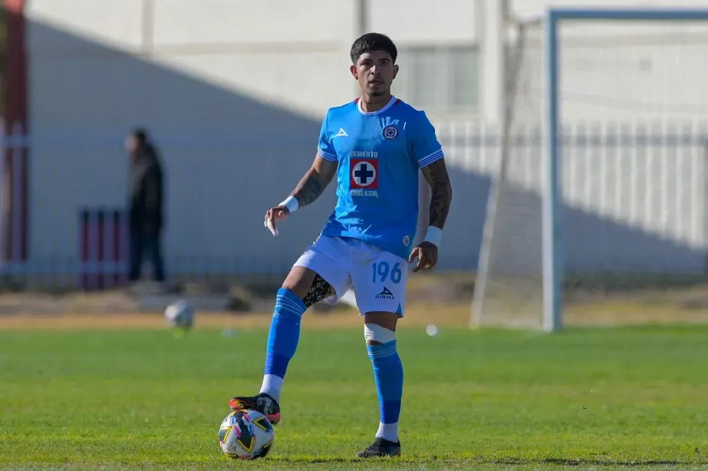 Baja en Cruz Azul: Javier Suárez será cedido a Atlético San Luis para el Apertura 2025