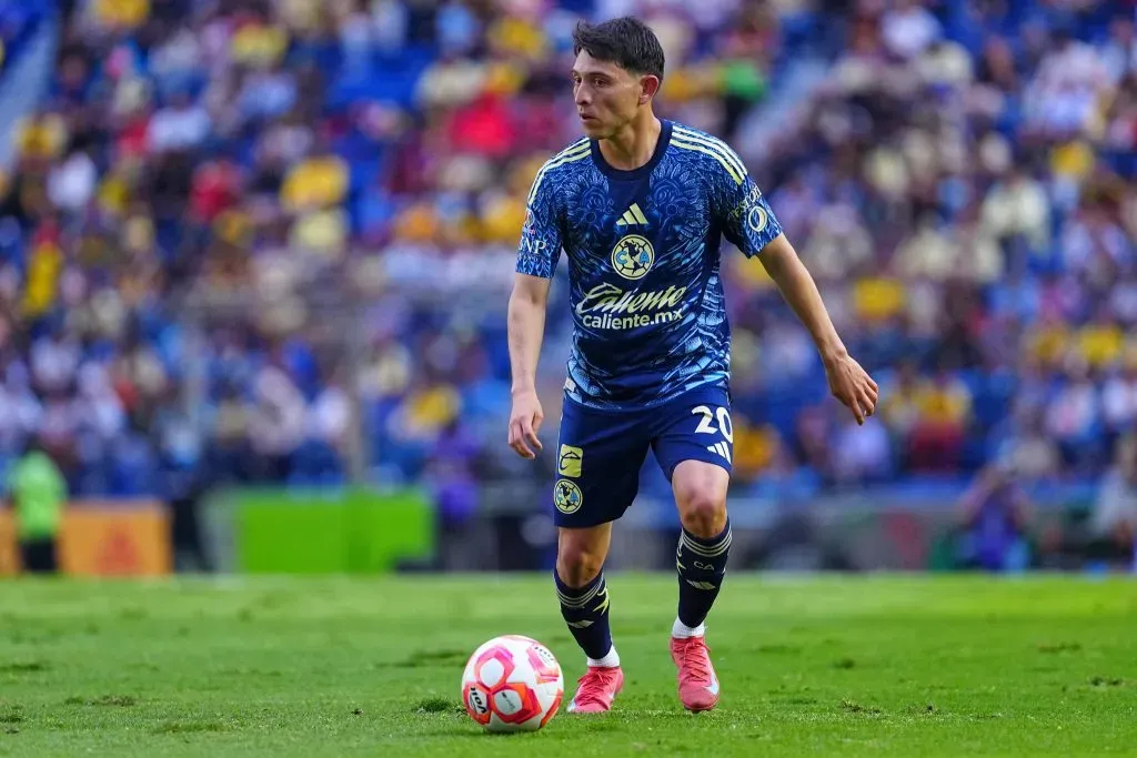 Alexis Gutiérrez envió un fuerte dardo a la afición de Cruz Azul (Imago 7)