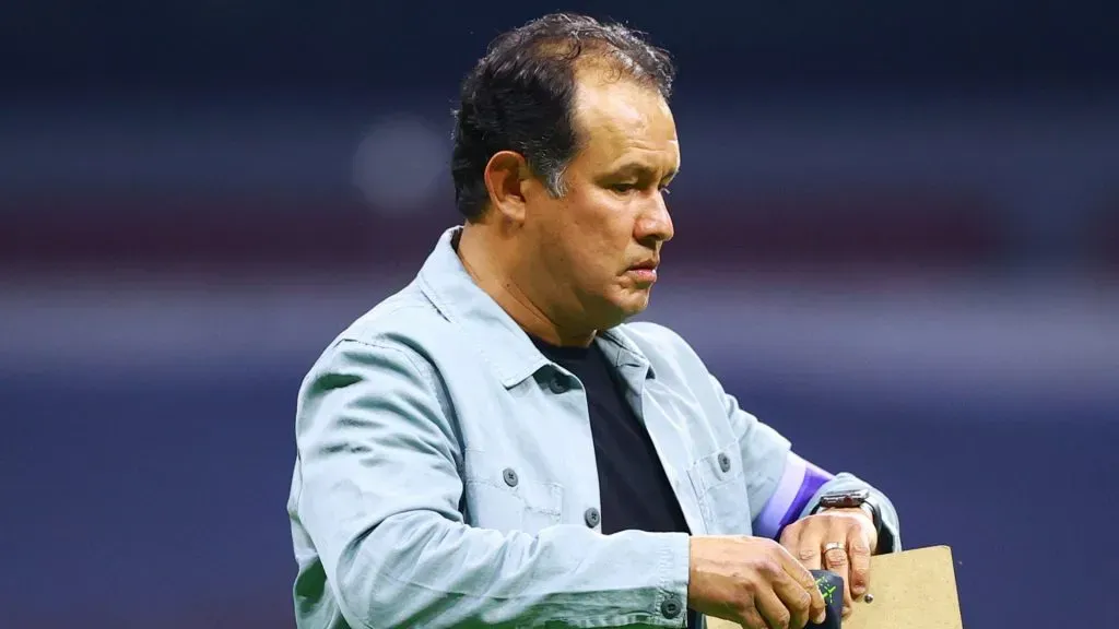 El peruano no dirige desde finales de 2022.