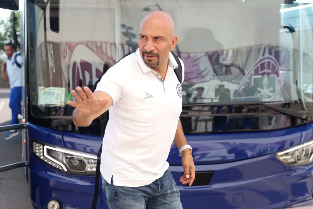 Conejo Pérez sugiere que Cruz Azul envíe a Kevin Mier a la banca (Imago 7)