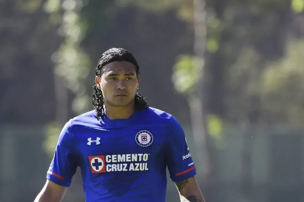 Gullit Peña aseguró que está “en deuda” con Cruz Azul (Imago 7)