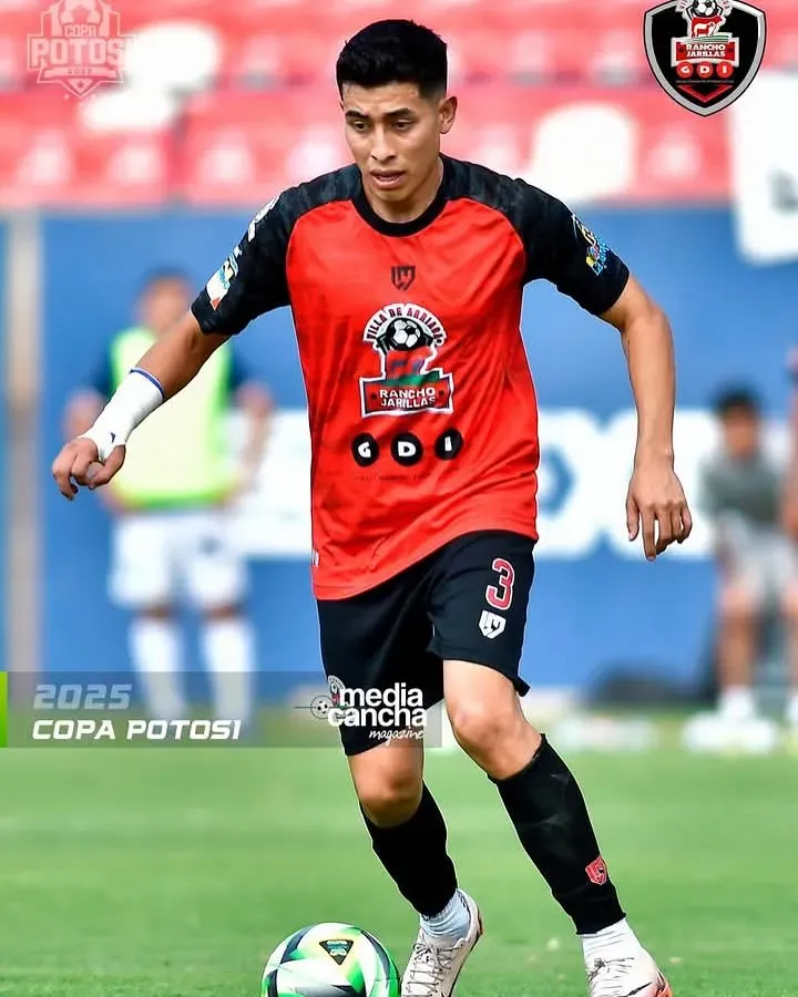 Kevyn Montaño, ex Cruz Azul, en la Copa Potosí 2025. (@kevynmon23)