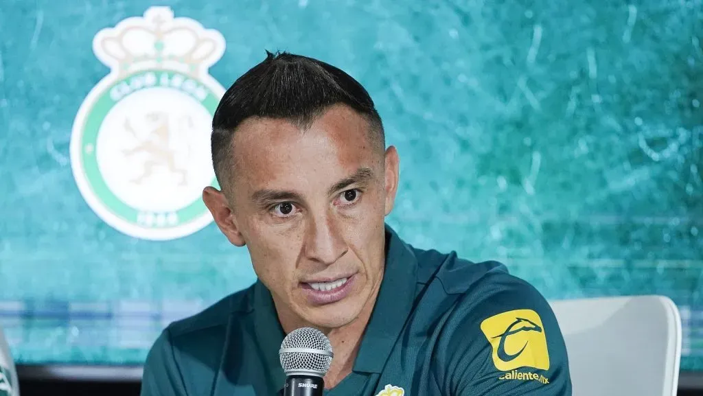 El Principito había anunciado su retiro, pero semanas después el interés de Cruz Azul lo hizo dudar. (Imagp7)