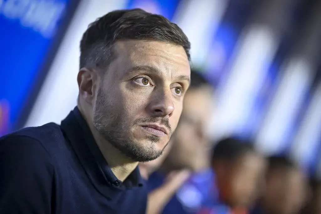 Adrián Esparza pronostica a Martín Anselmi como próximo DT del América (Imago 7)