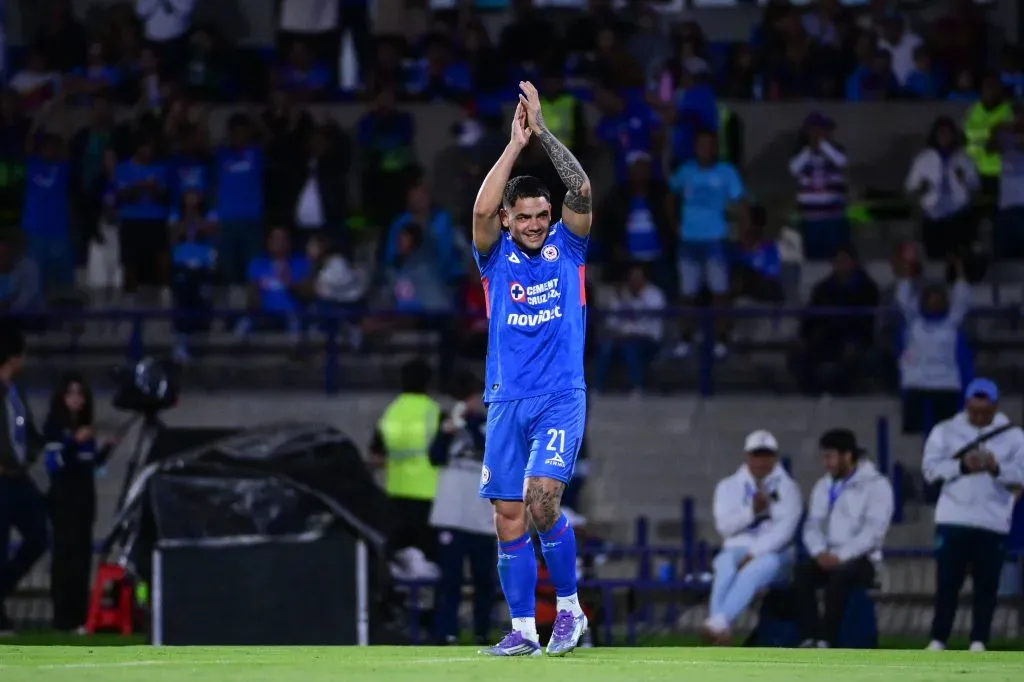 Nicolás Larcamón respaldó a Gabriel Fernández en Cruz Azul (Imago 7)