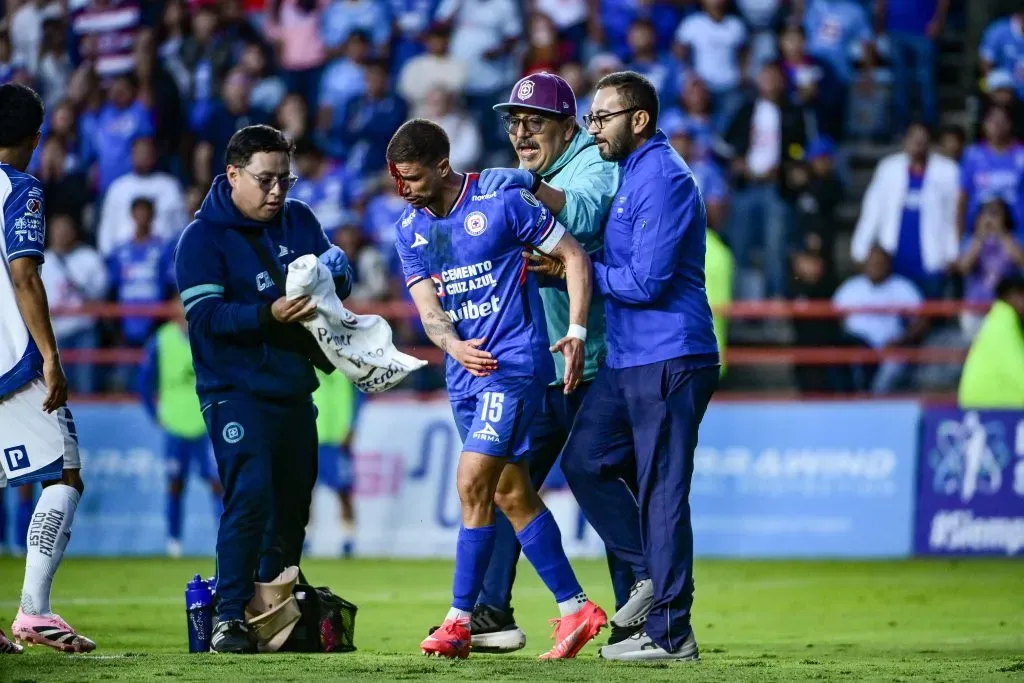 Rivero, la figura del accidentado triunfo de Cruz Azul.