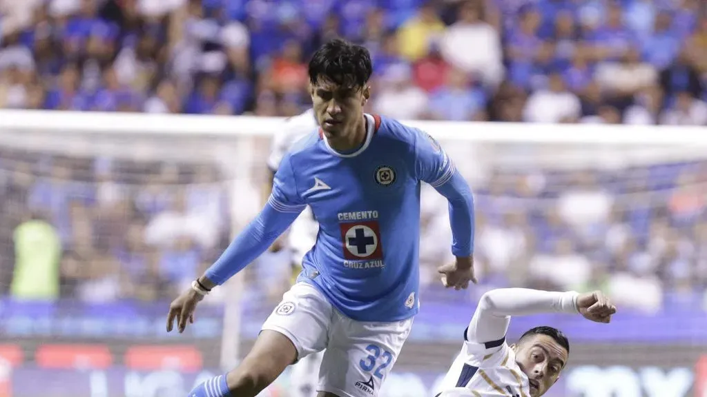 Cristian Jiménez confirma su futuro fuera de Cruz Azul.