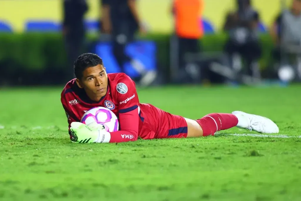 El fuerte pedido a Nicolás Larcamón sobre Kevin Mier en Cruz Azul (Imago 7)