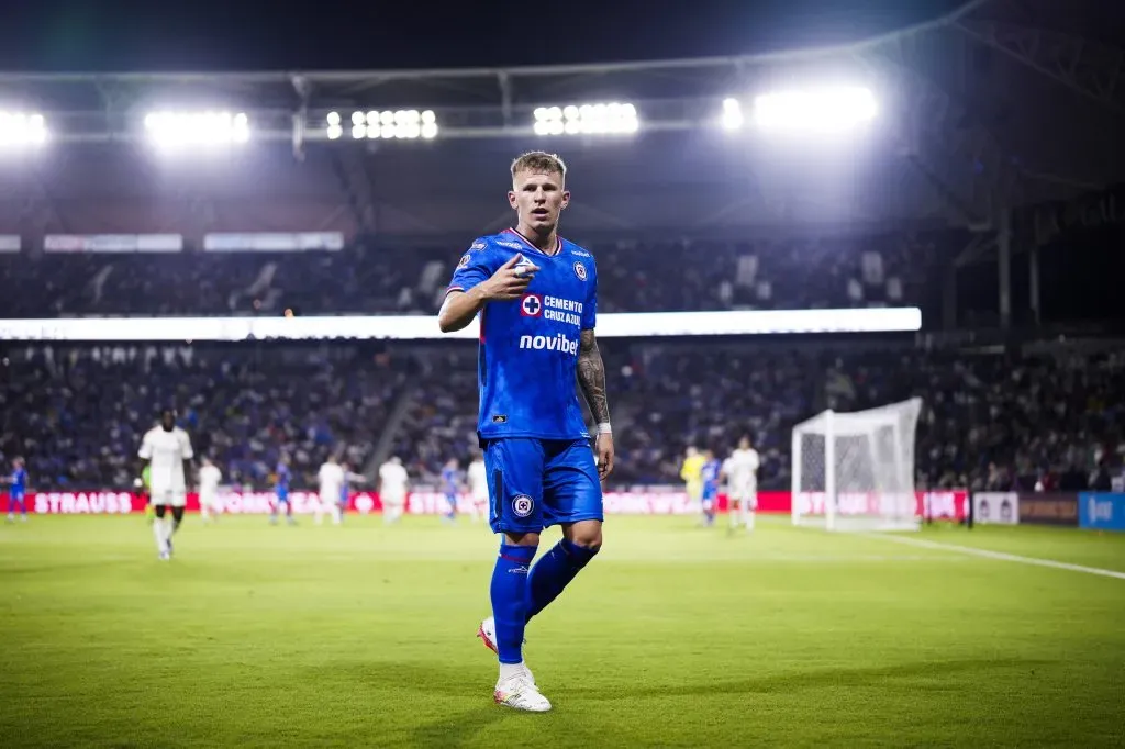 La actuación de Mateusz Bogusz que lo pone en la mira para el clásico (Imago 7)