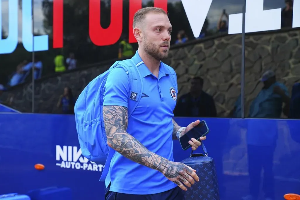 Rodolfo Rotondi volvió a devaluarse en el mercado con Cruz Azul (Imago 7)