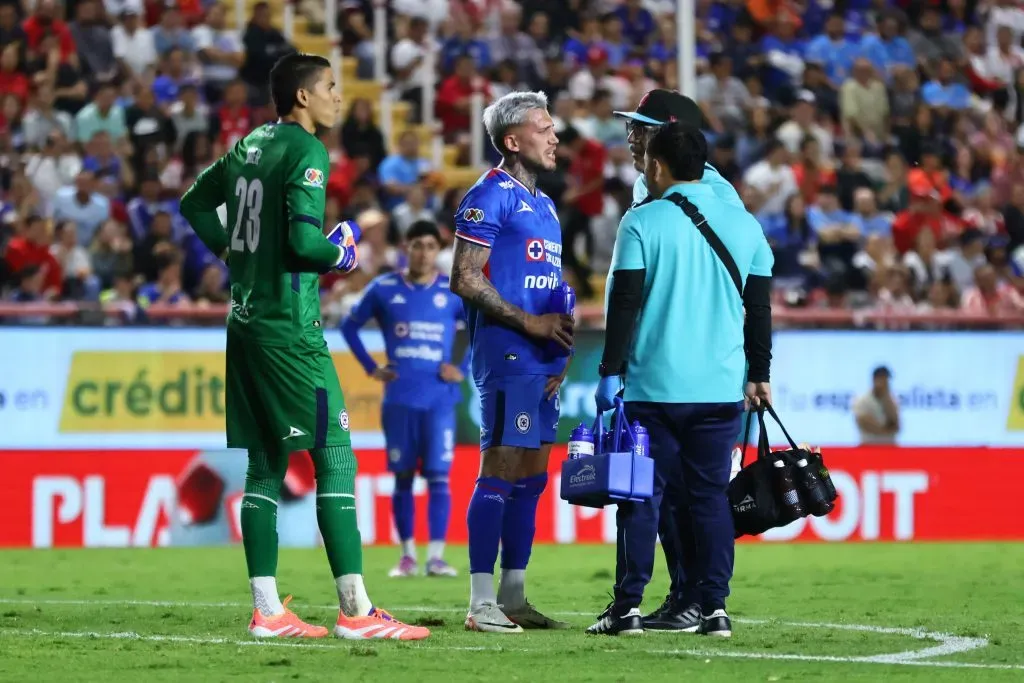 ¿Cuántos partidos se perdería Gonzalo Piovi en Cruz Azul por lesión? (Imago 7)