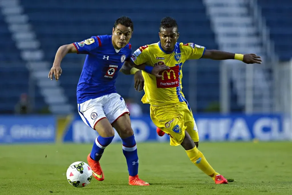 Pablo Barrera con la playera de Cruz Azul en la Concacaf 2014. (Imago 7)