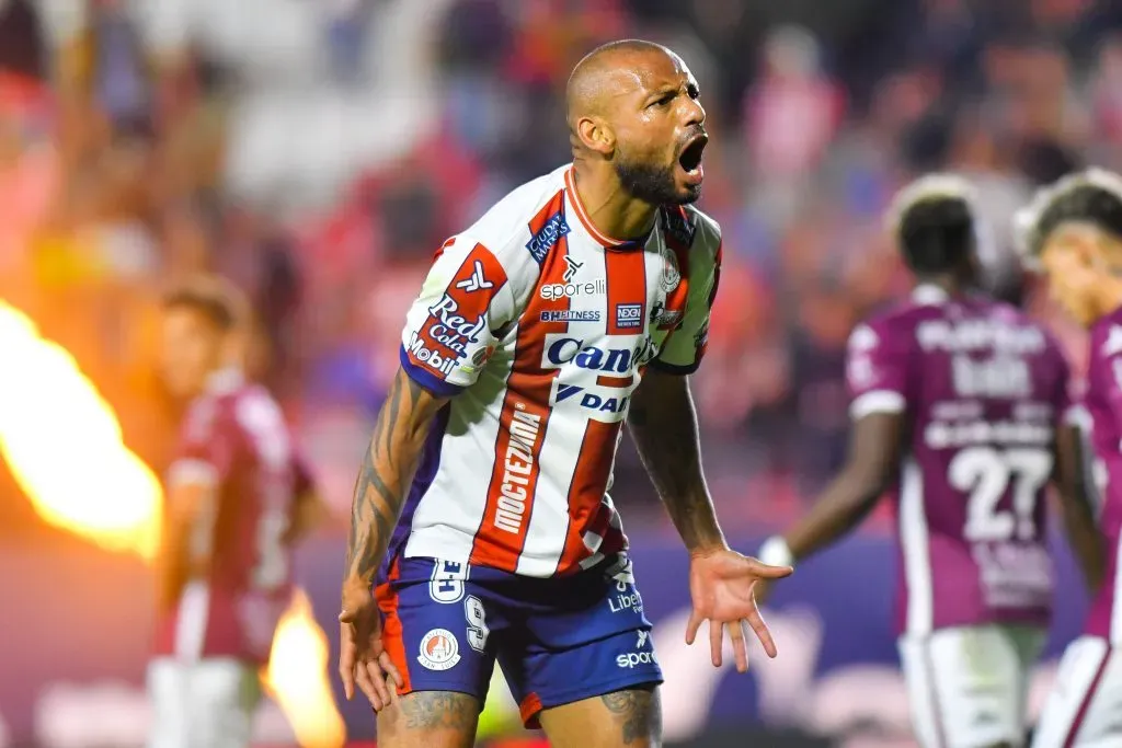 Cruz Azul estaría tras los pasos de João Pedro: ¿Cuánto costaría? (Imago 7)