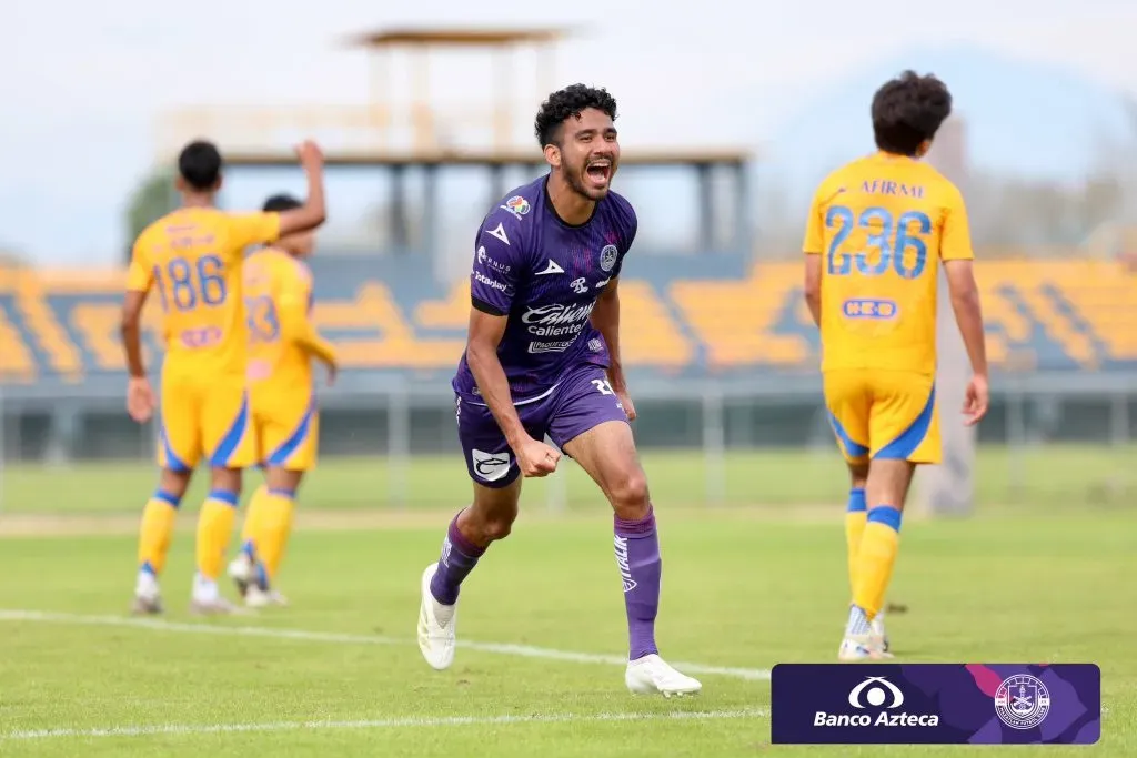 Samuel Espinosa, en Mazatlán, debe regresar a Cruz Azul.