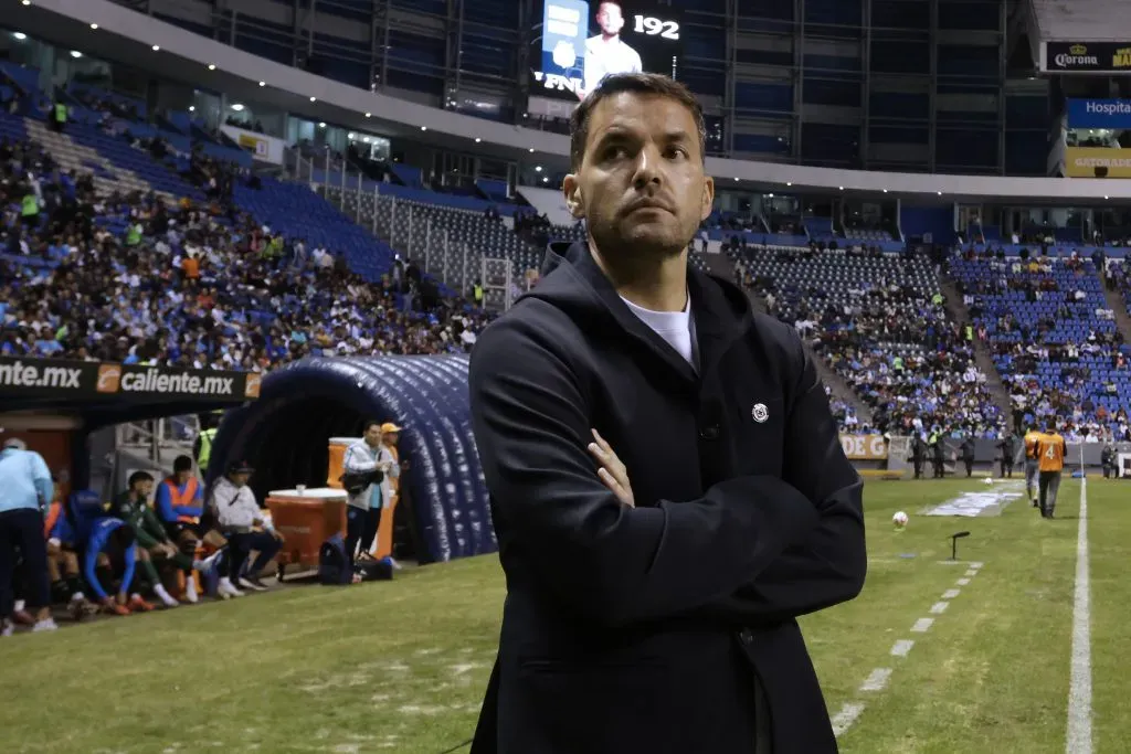 Nicolás Larcamón se siente cómodo en el Estadio Cuauhtémoc. (Imago 7)