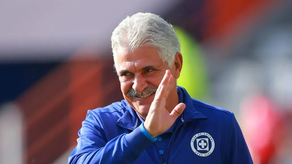 El Tuca Ferretti no dejó pasar la caída de América y disparó con ironía contra los de Coapa.