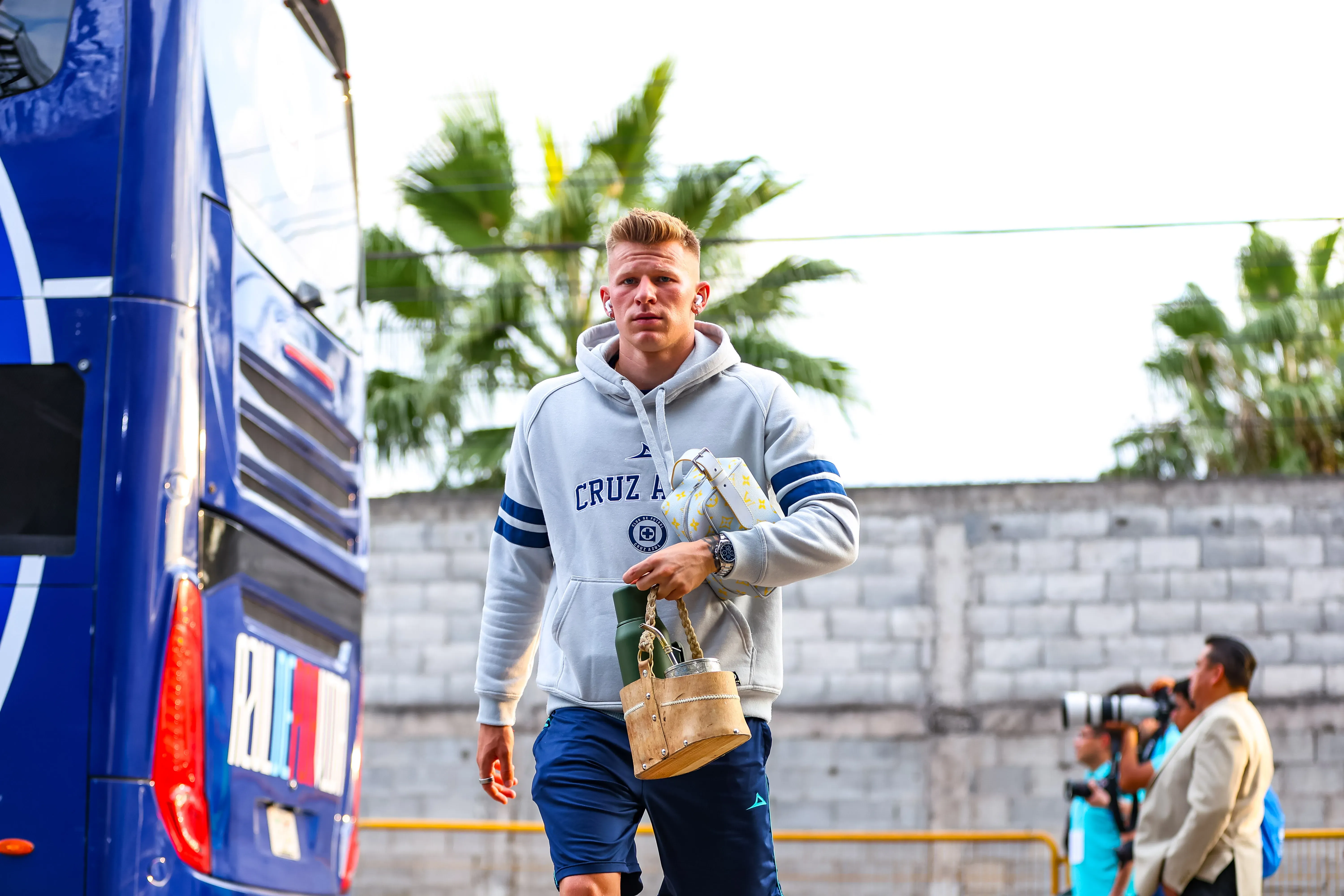 La condición que podría provocar la salida de Mateusz Bogusz (Imago 7)