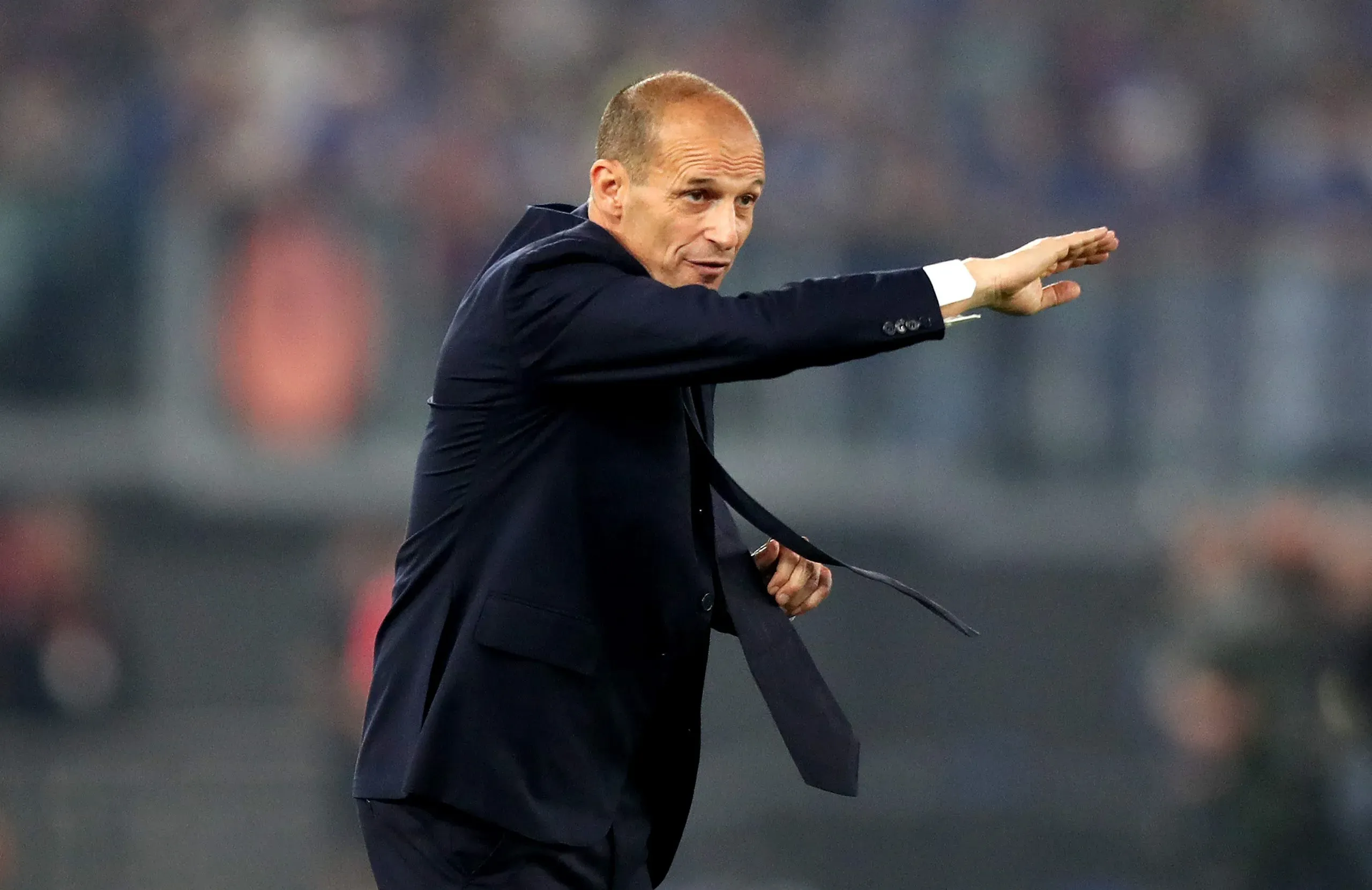 Massimiliano Allegri habló del presente de Santiago Giménez en AC Milan. (Getty Images)