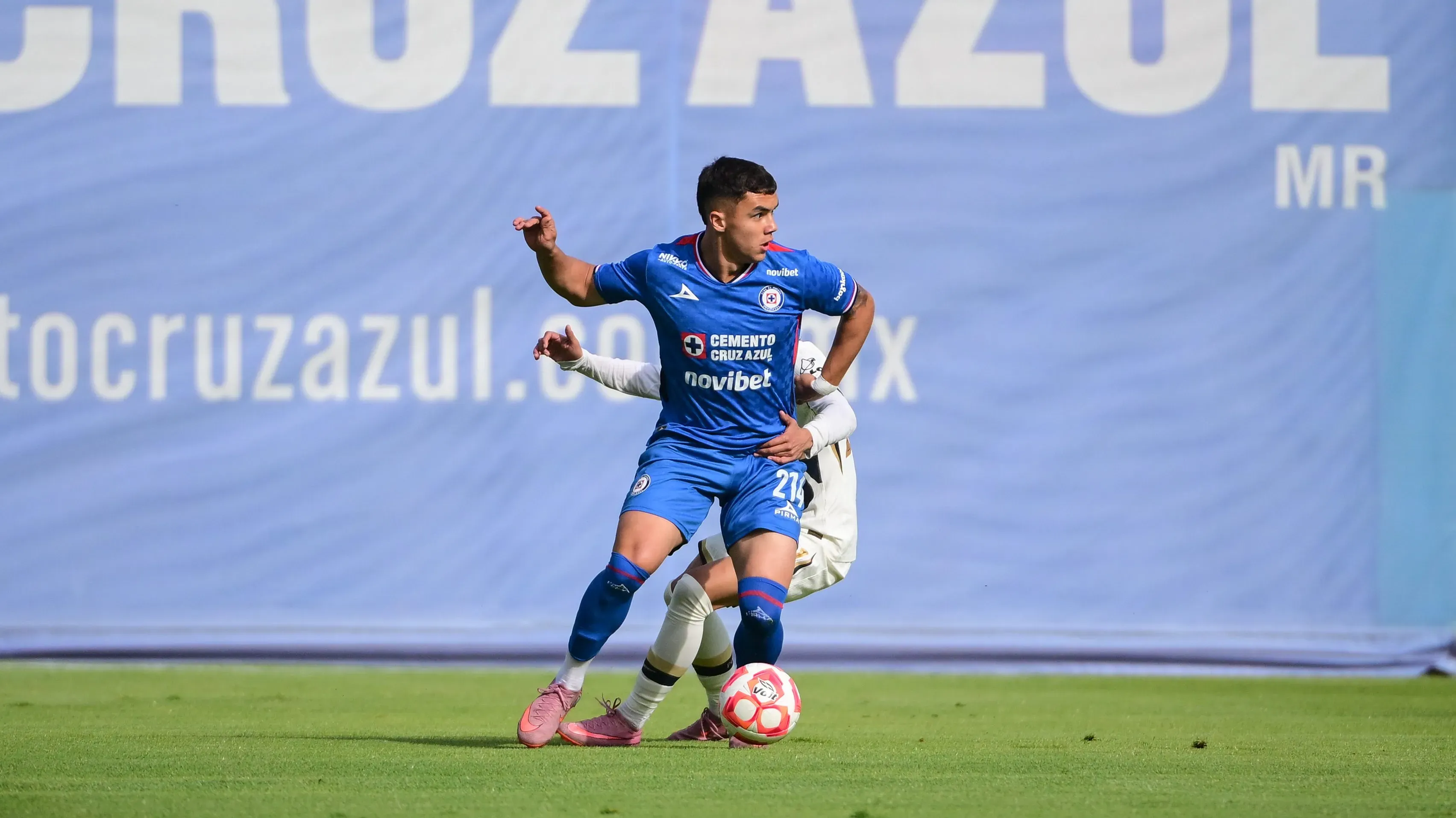 Mateo Levy sumó apenas 34 minutos en el Apertura 2025.