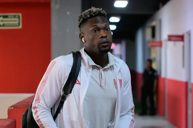 César Merlo confirmó el futuro de Diber Cambindo (Imago 7)