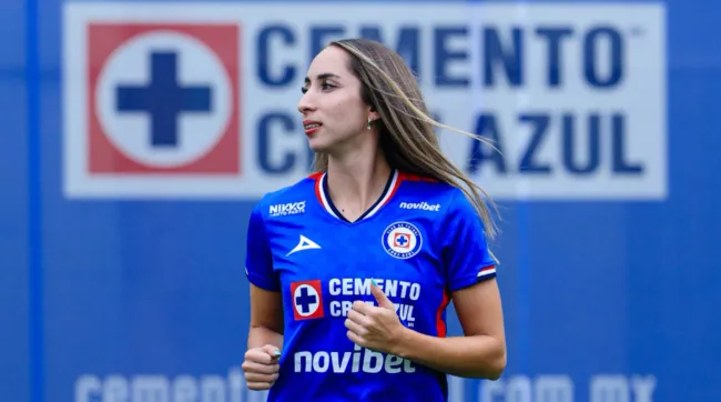 El equipo femenil de Cruz Azul continúa preparándose para encarar el Clausura 2026 con refuerzos de jerarquía.