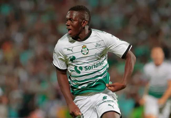 La mala experiencia que tuvo Edwuin Cetré en la Liga MX (Getty Images)