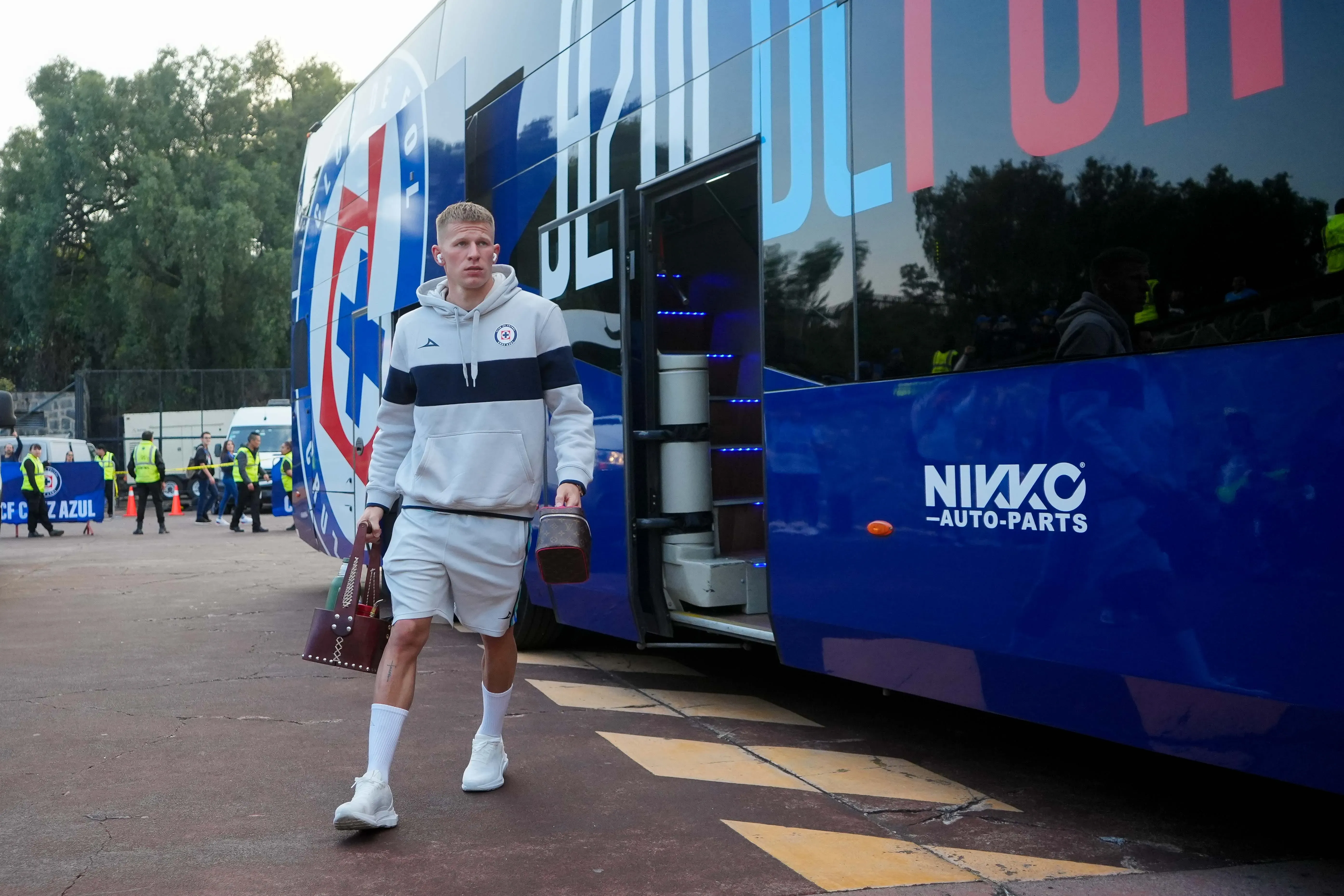 El responsable en Cruz Azul de tomar una decisión con Mateusz Bogusz (Imago 7)
