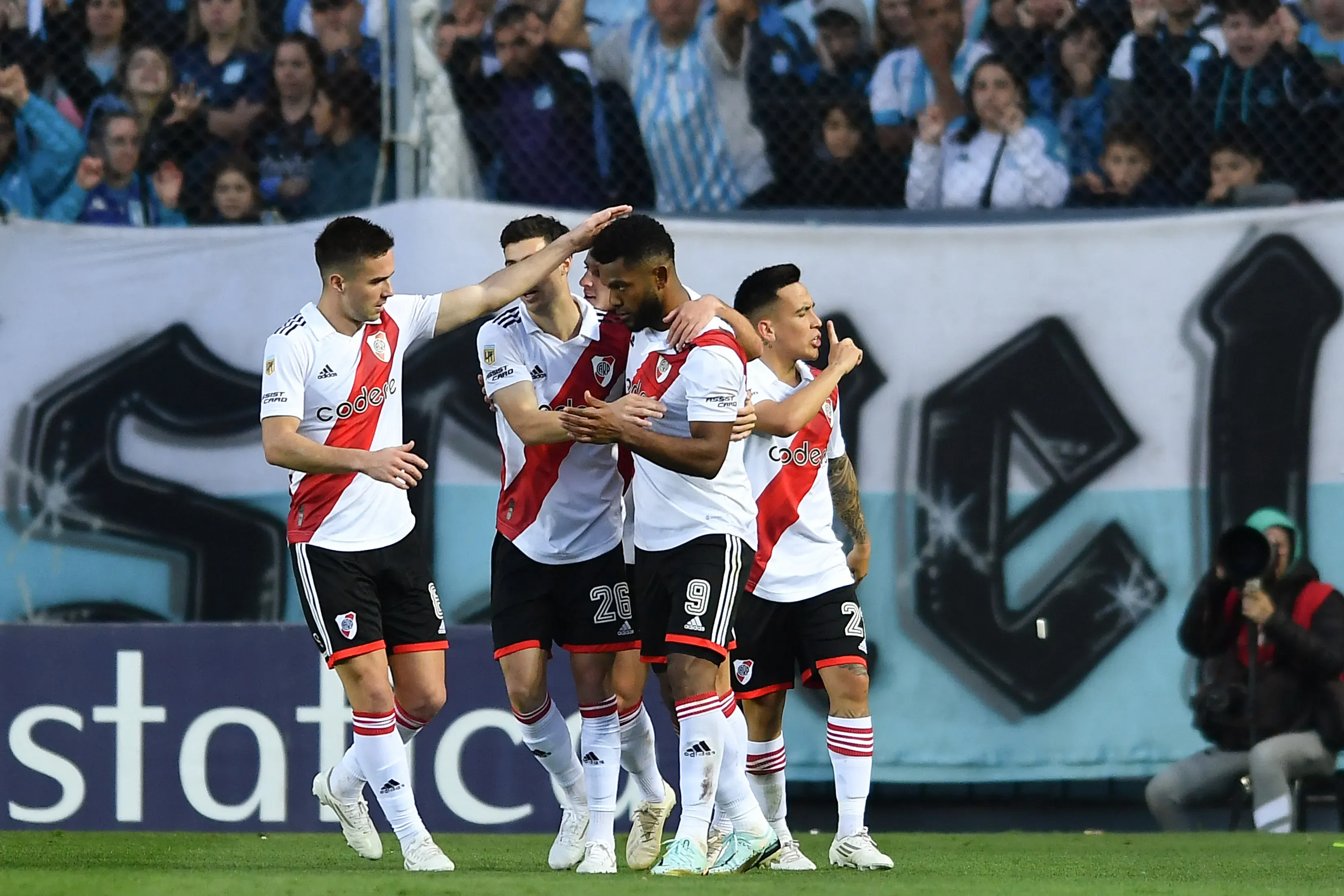 Los tres ex River Plate compartieron vestidor entre los veranos de 2022 y 2023.(Getty Images)