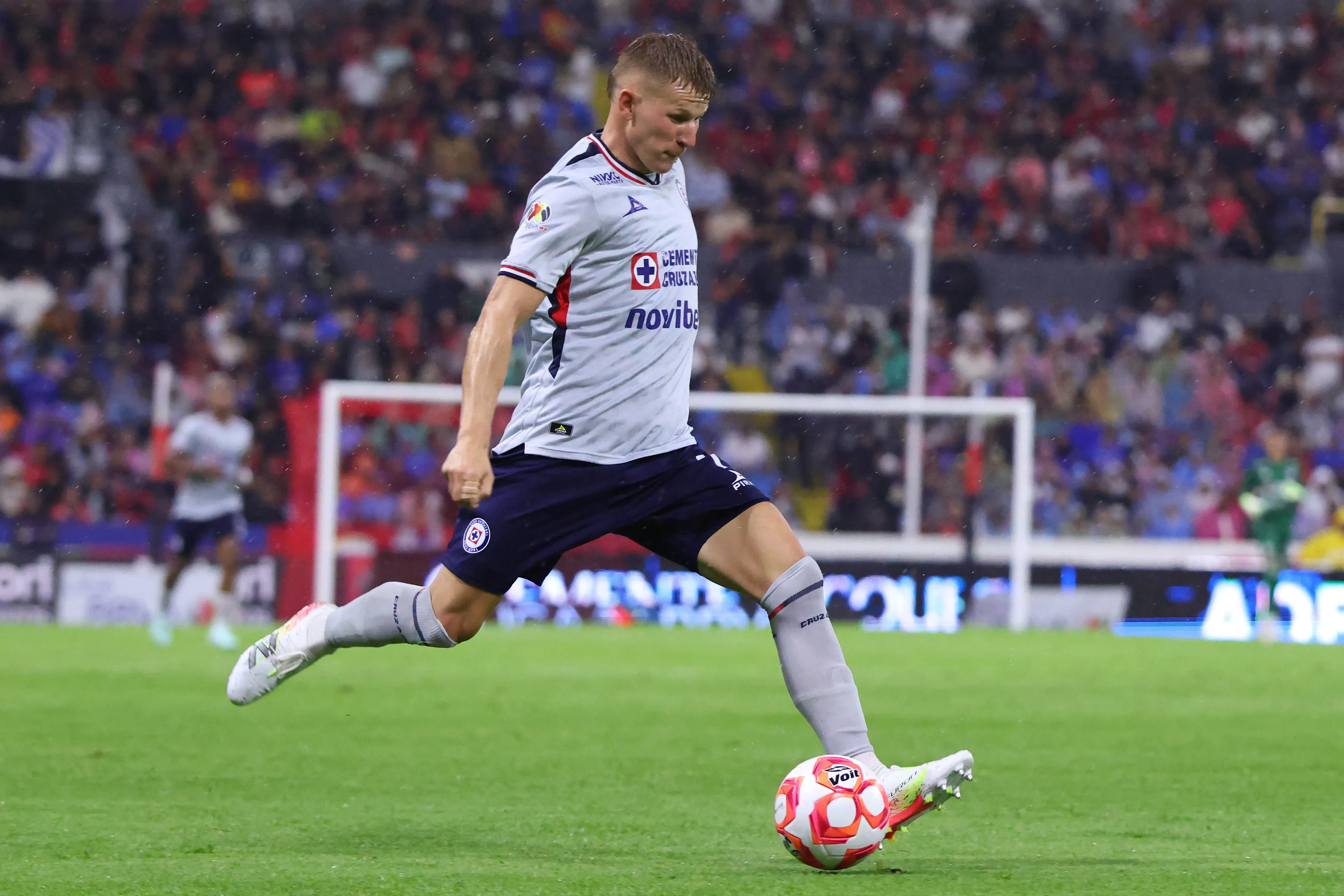 La decisión de Mateusz Bogusz ante el interés de Houston Dynamo (Getty Images)