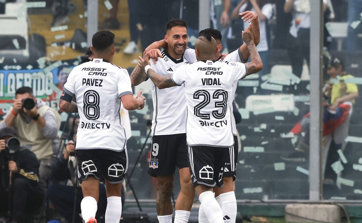 Colo Colo subasta camisetas para aportar con la Teletón - DaleAlbo