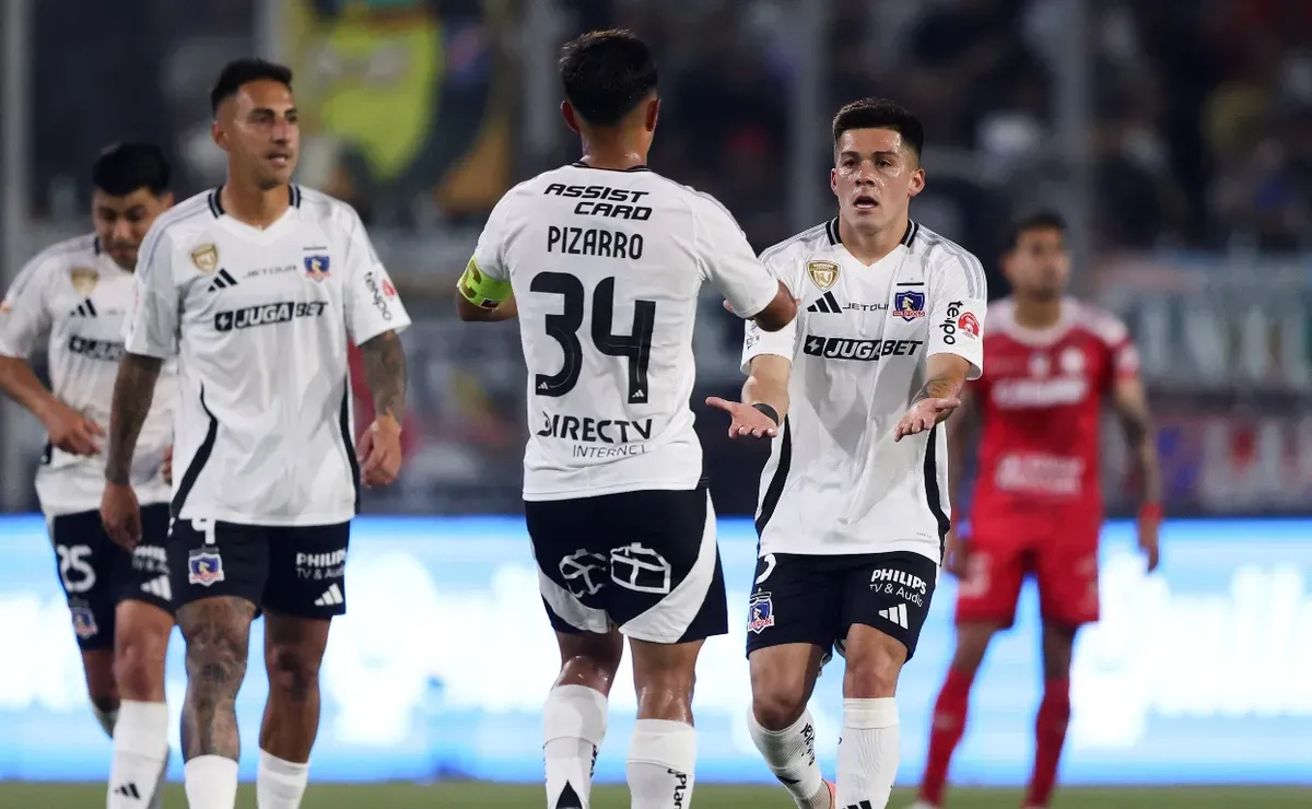 Colo Colo busca reforzar su defensa con Óscar Salomón