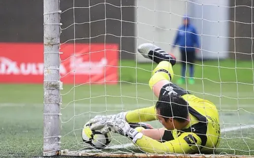 Darío Melo: Debutó en Copa Chile ante Puerto Montt y cerró por todo lo alto atajando un penal en la clasificación. Termina contrato en diciembre pero es chileno y de la confianza de Mario Salas. Entre él y Orión se debe quedar uno.