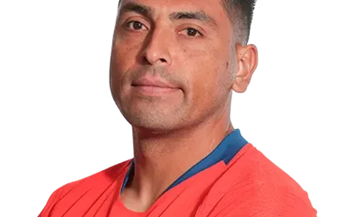 Gonzalo Jara | Defensor