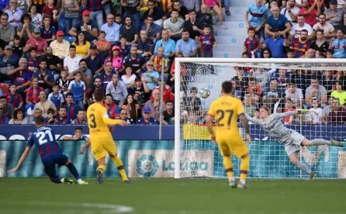 Borja Mayoral puso el 2-1 ante el Barcelona
