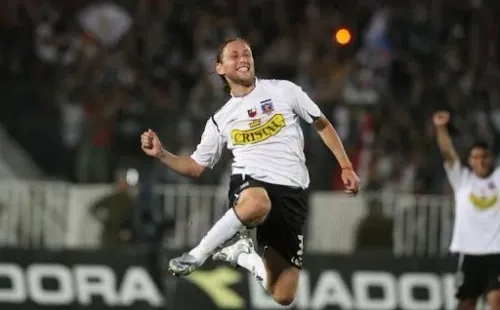 Luis Mena celebrando un golazo en la final del Clausura 2006 (Foto: archivo)