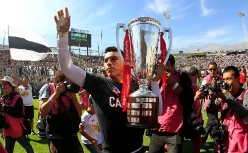 Esteban Paredes goleador