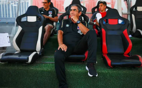 Gualberto Jara tiene dos triunfos en el Cacique desde que asumió