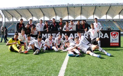 Las series menores ganan torneos, pero no ha consolidado muchos jugadores en el primer equipo (FOTO: ANFP)