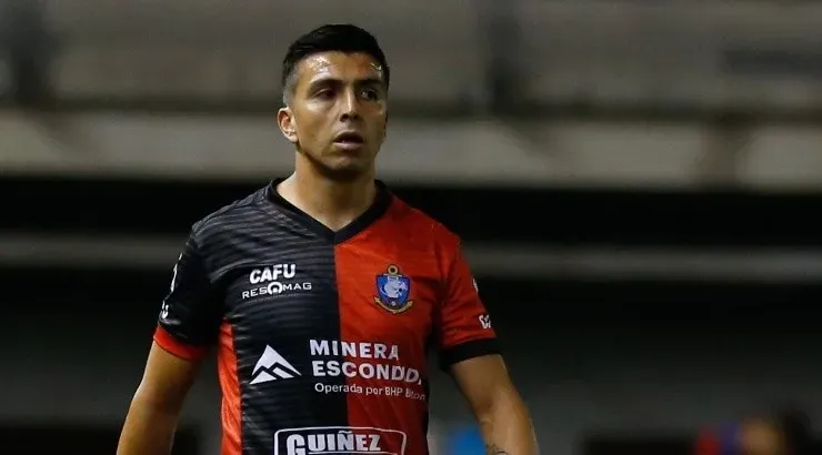 El formado en Colo Colo defendió la camiseta de Deportes Antofagasta en el 2019.