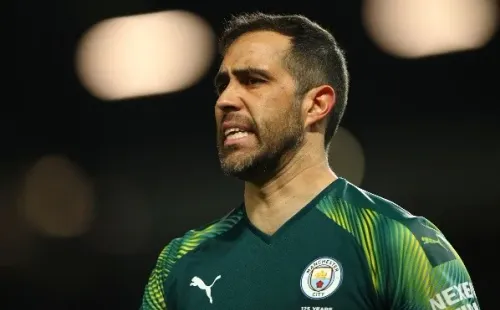 El portero actualmente está jugando las copas locales en Inglaterra.