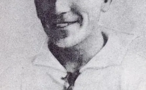 David Arellano con la camiseta de Colo Colo.