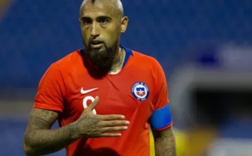 Arturo Vidal escultura