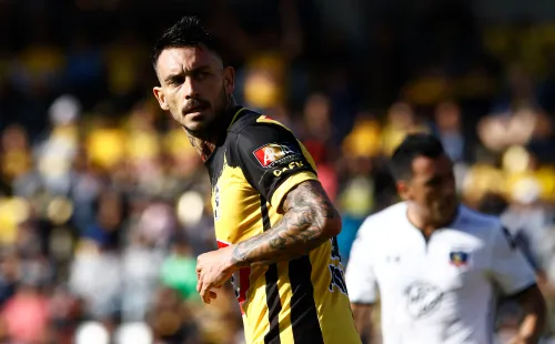 Más de la mitad de los hinchas albos creen que Pinilla sería un aporte en Colo Colo.