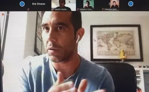 Bravo compartió con los arqueros de las diferentes categorías inferiores del Cacique.