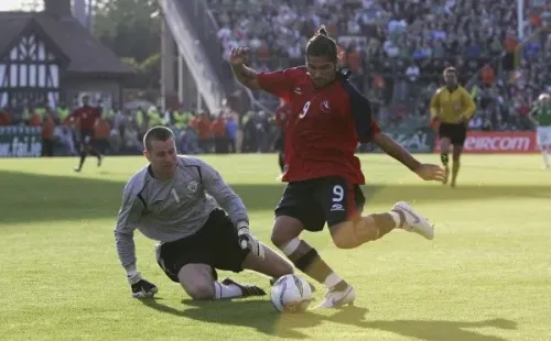Navia tenía todo acordado para llegar a Colo Colo a mediados del 2007.