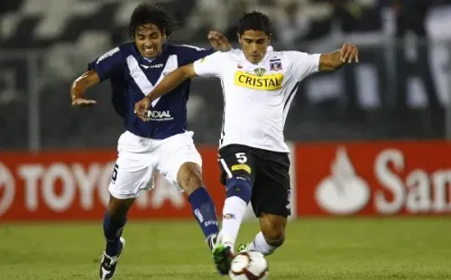Riffo estuvo ligado a Colo Colo como jugador hasta el 2010. Años más tarde regresó para ser asistente de Héctor Tapia en la banca.
